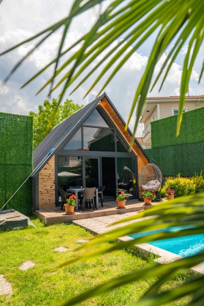 SAPANCA MİMOZA GARDEN BUNGALOW