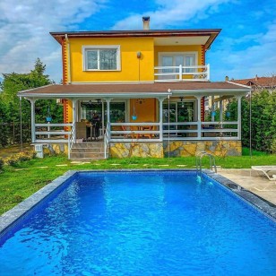 DOKTORUN EVİ