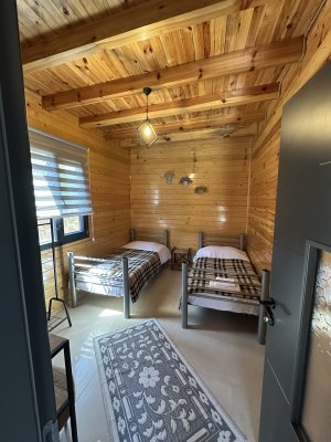 COMPASS BUNGALOW
