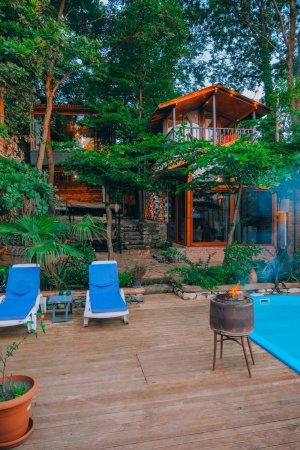 SAPANCA IŞIKLI BAHÇE BUNGALOV