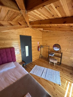 COMPASS BUNGALOW