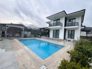 SAPANCA VİLLA PALAS