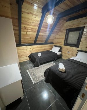 SAPANCA ŞURA BUNGALOV