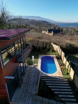 GLASS GALOW BUNGALOV