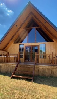 NAZENDE BUNGALOV