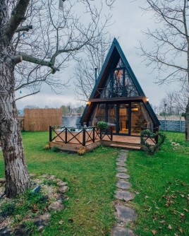 SAPANCA LAKERS BUNGALOV