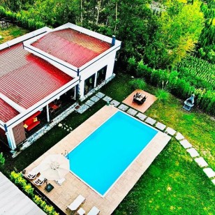 VİLLA LAKE HARMONY SAPANCA / NİLYS HOUSE